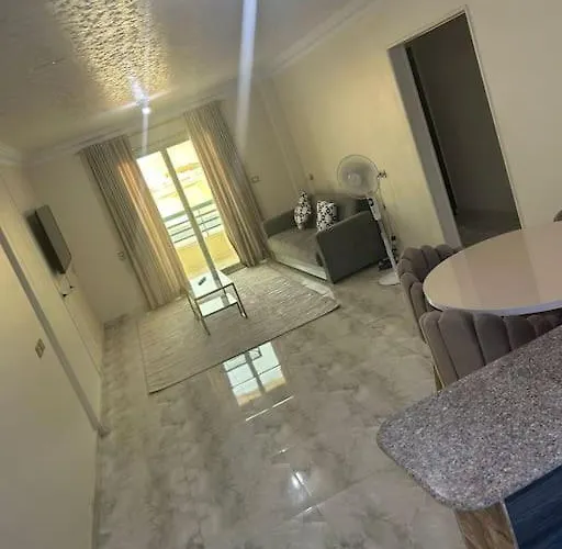 Luxe Apartment, Cairo, Hay Al Waha